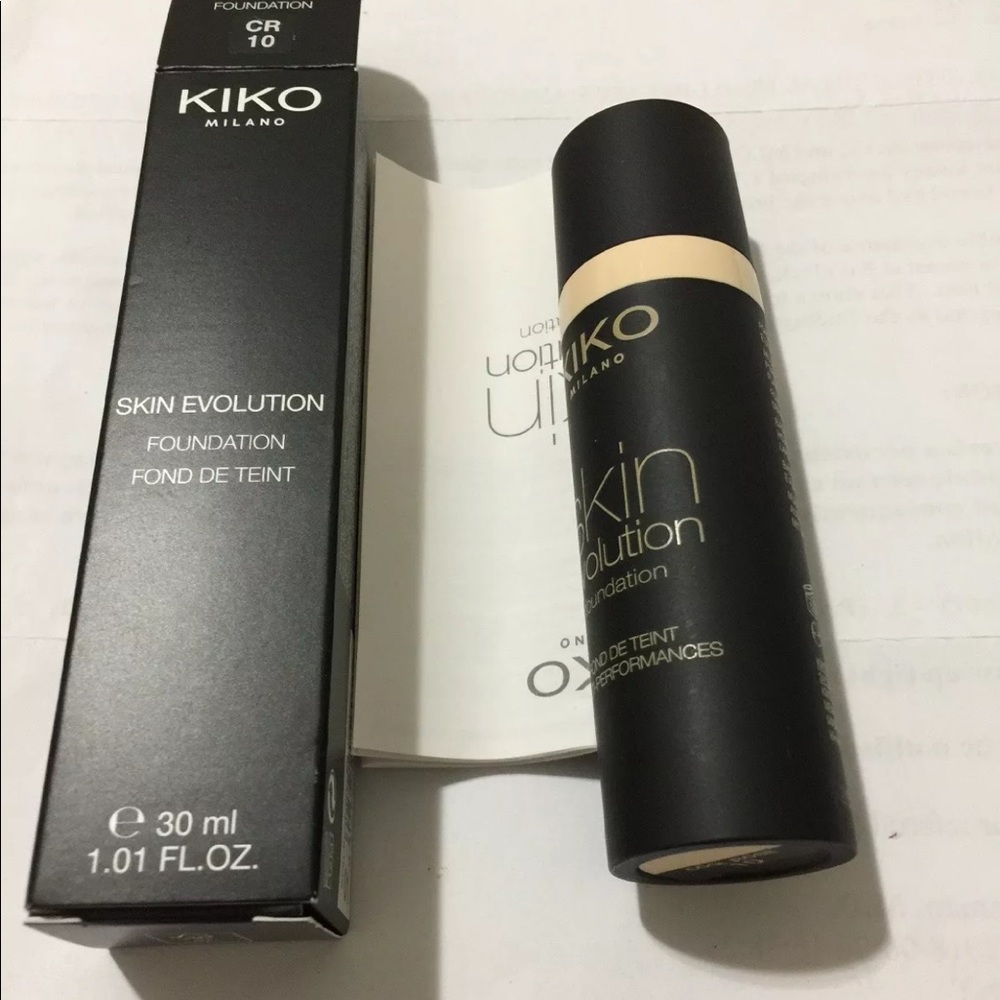New  * KIKO MILANO ** FOUNDATION  CR10 30 ml